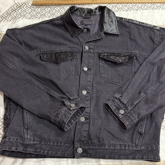 (P1) ASOS DESIGN oversized sequin and leather denim jacket in washed black,Sz L - Picture 14 of 16